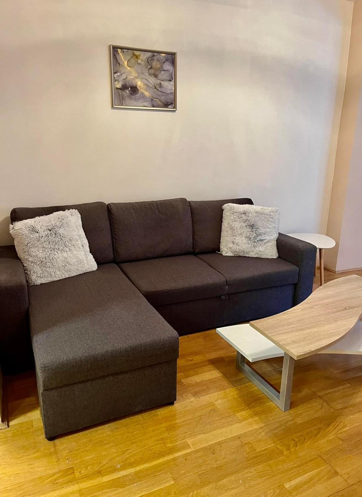 Zen Apartman Budakalasz Exterior photo